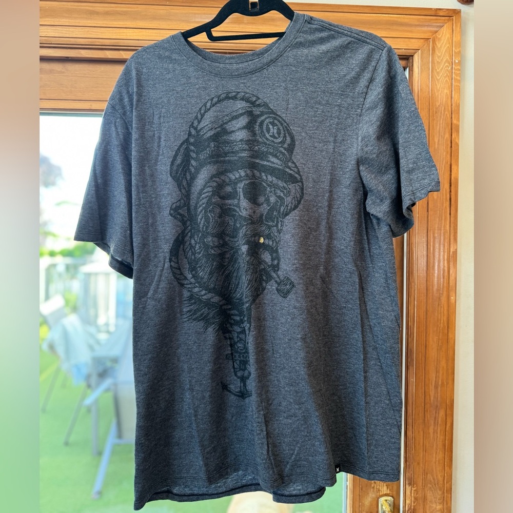 Hurley TShirt